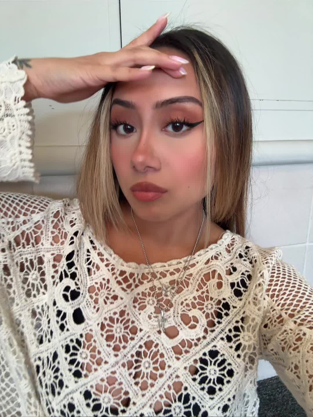 @valeriemeza