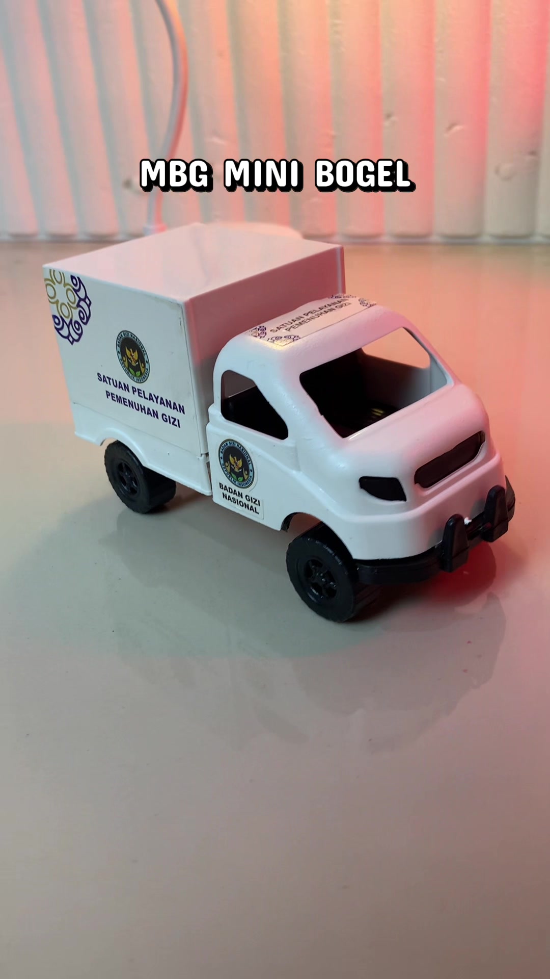 @AR27 TOYS