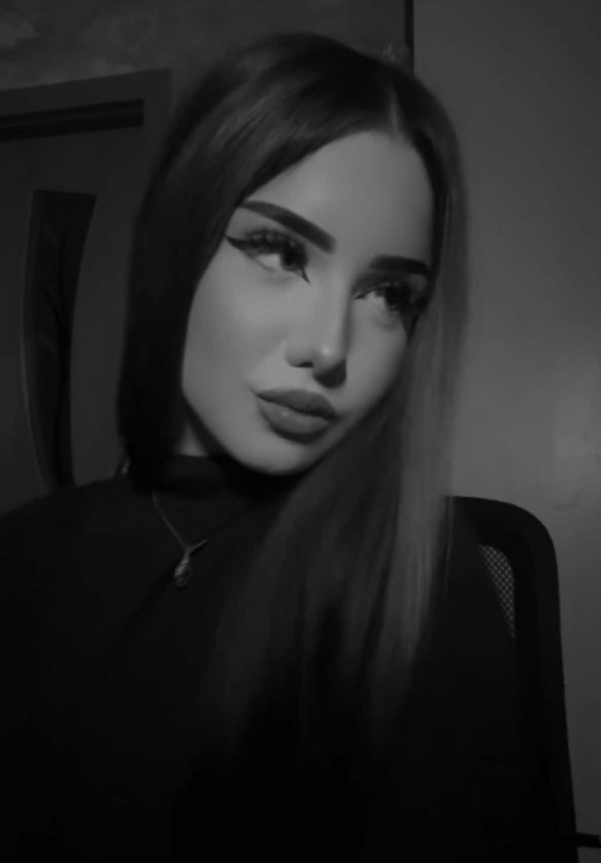 @𝓝