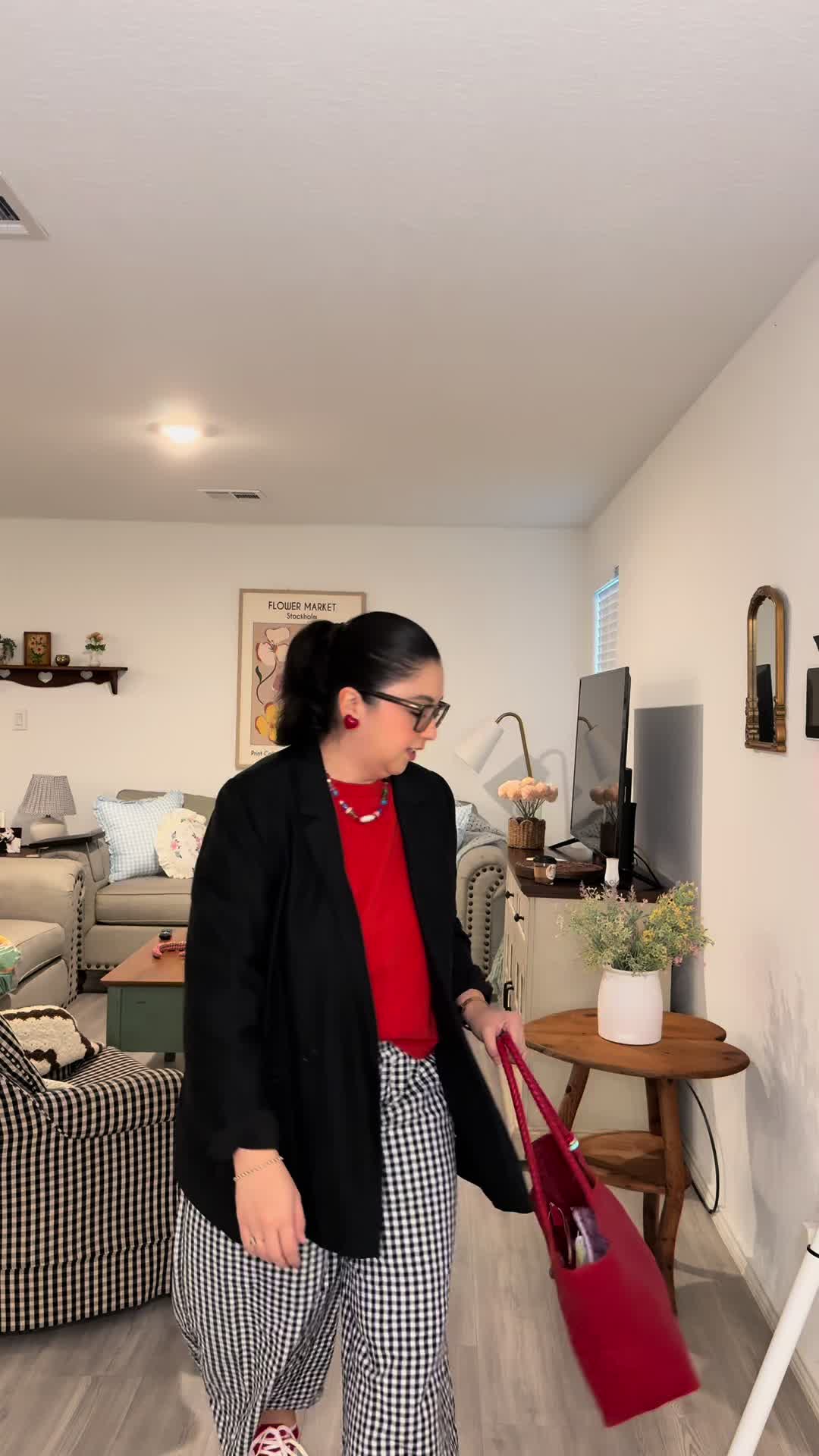 @Ana 🐝🌼🪩