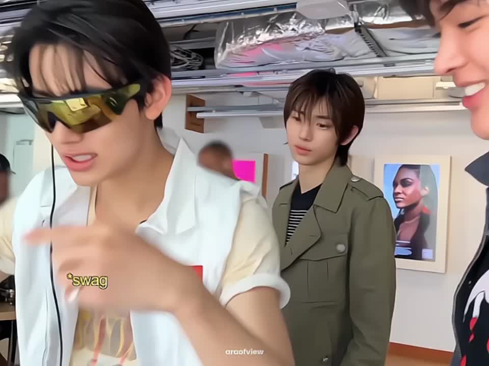 @ara.