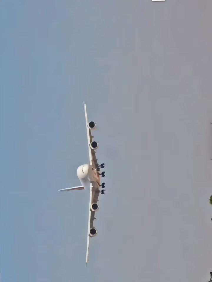 @Airplane Lover