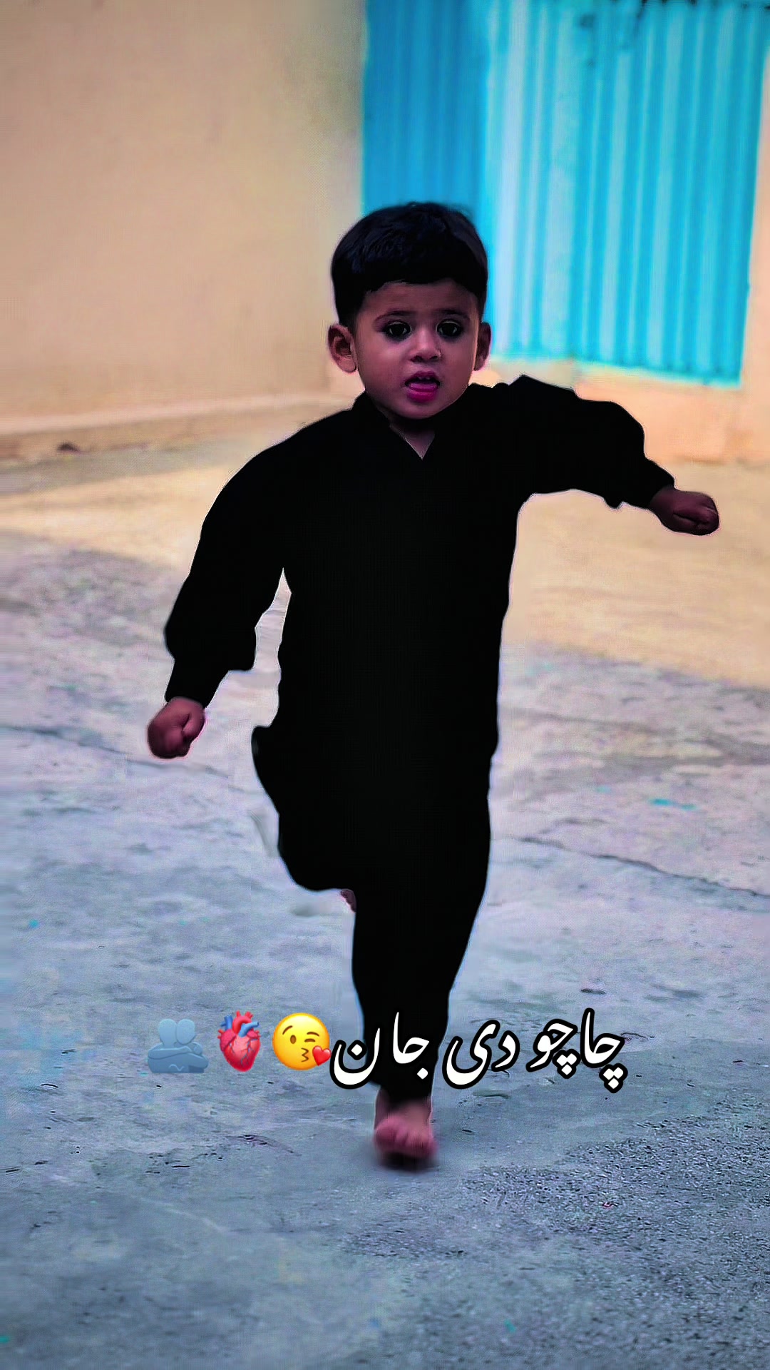 @N ? m i 🤍