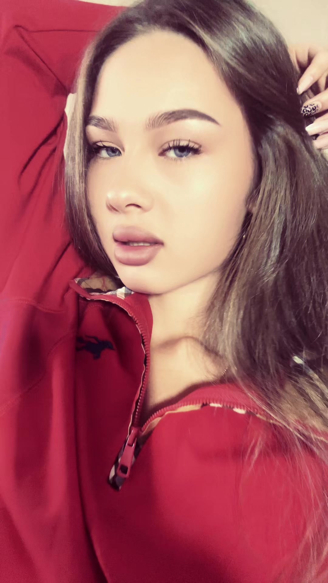 @𝓔𝓼𝓮𝓷𝓲𝔂𝓪