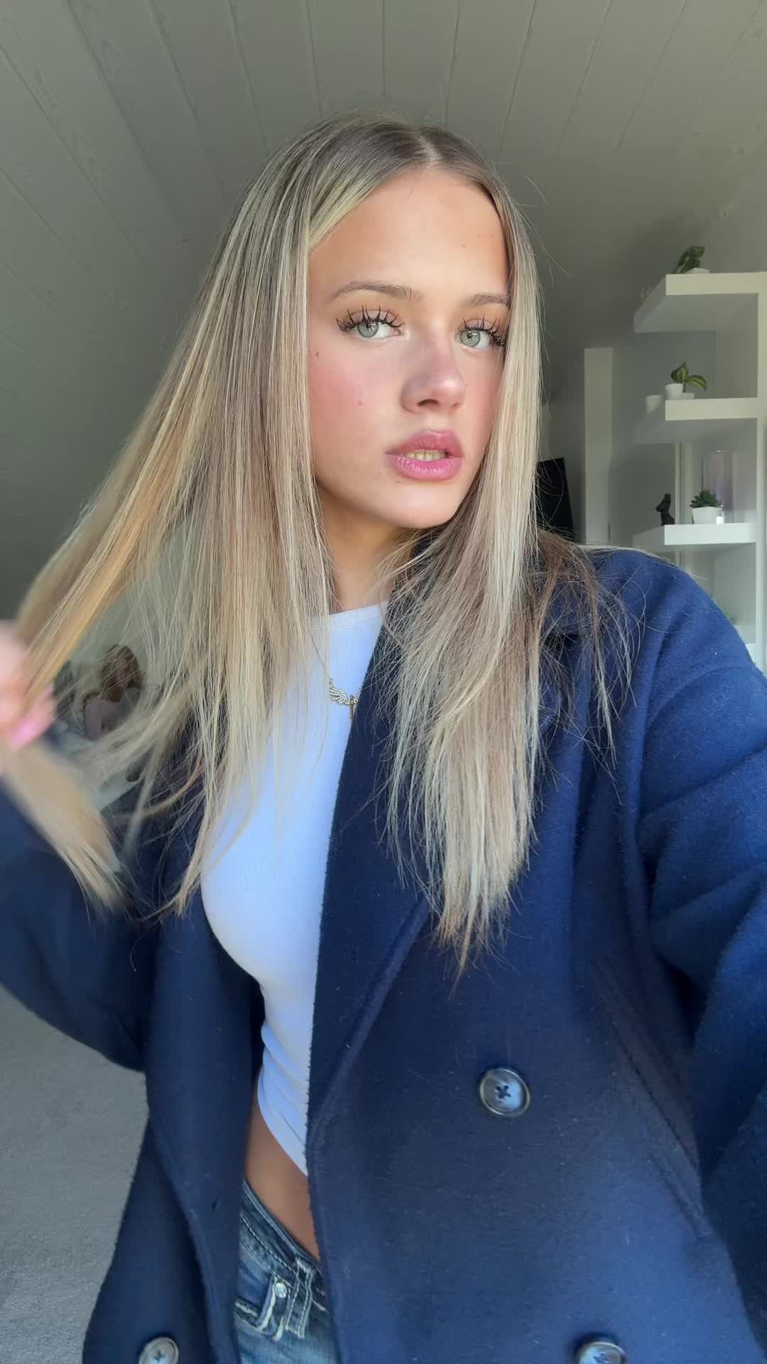 @vicaa