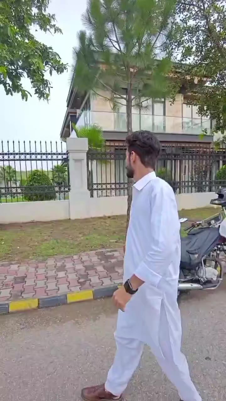 @چوھدری🦅👑