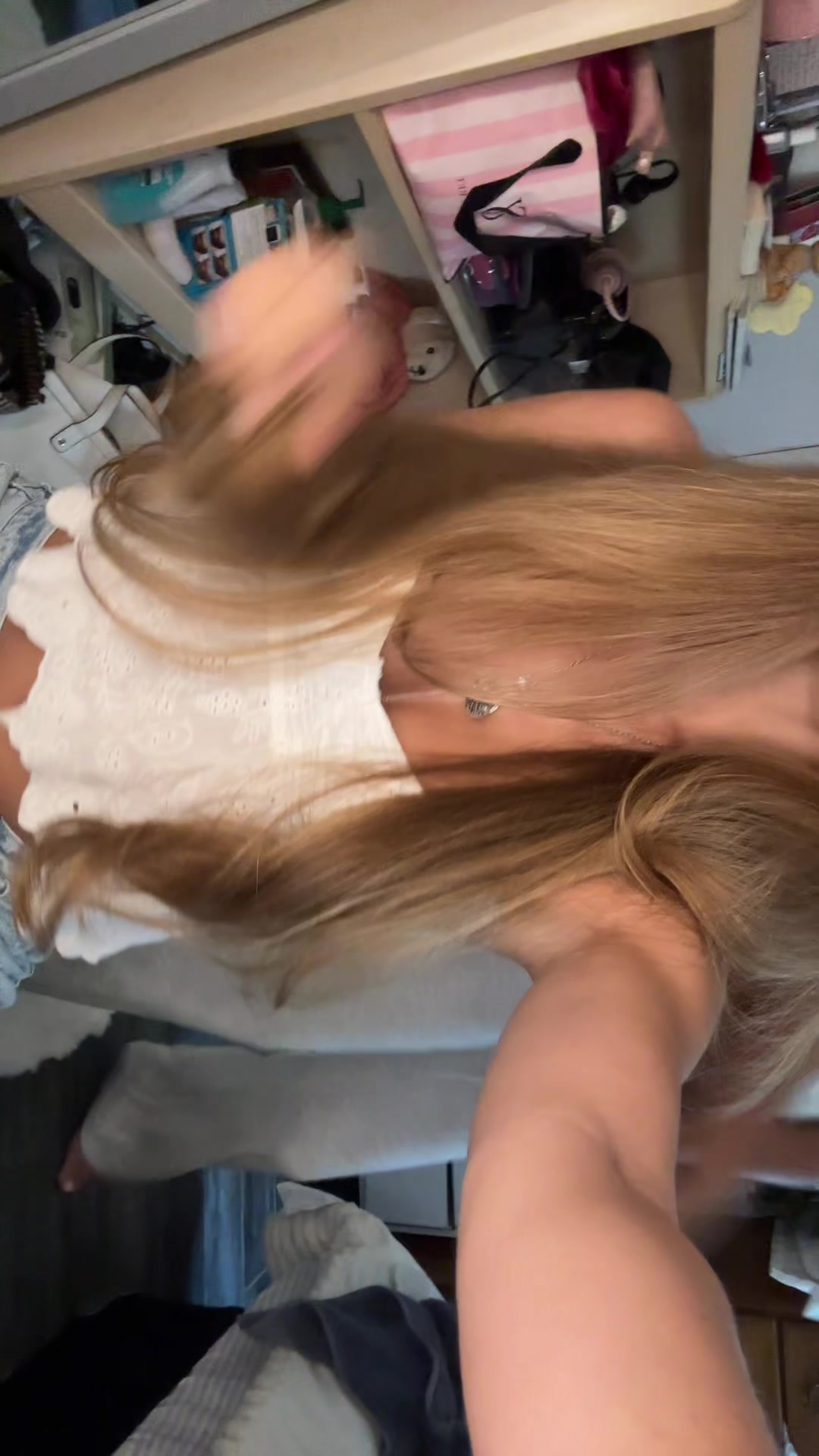 @viola