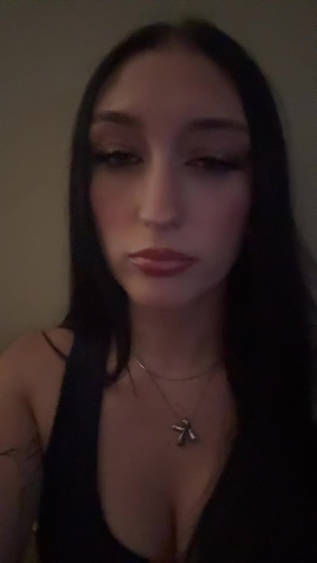 @️