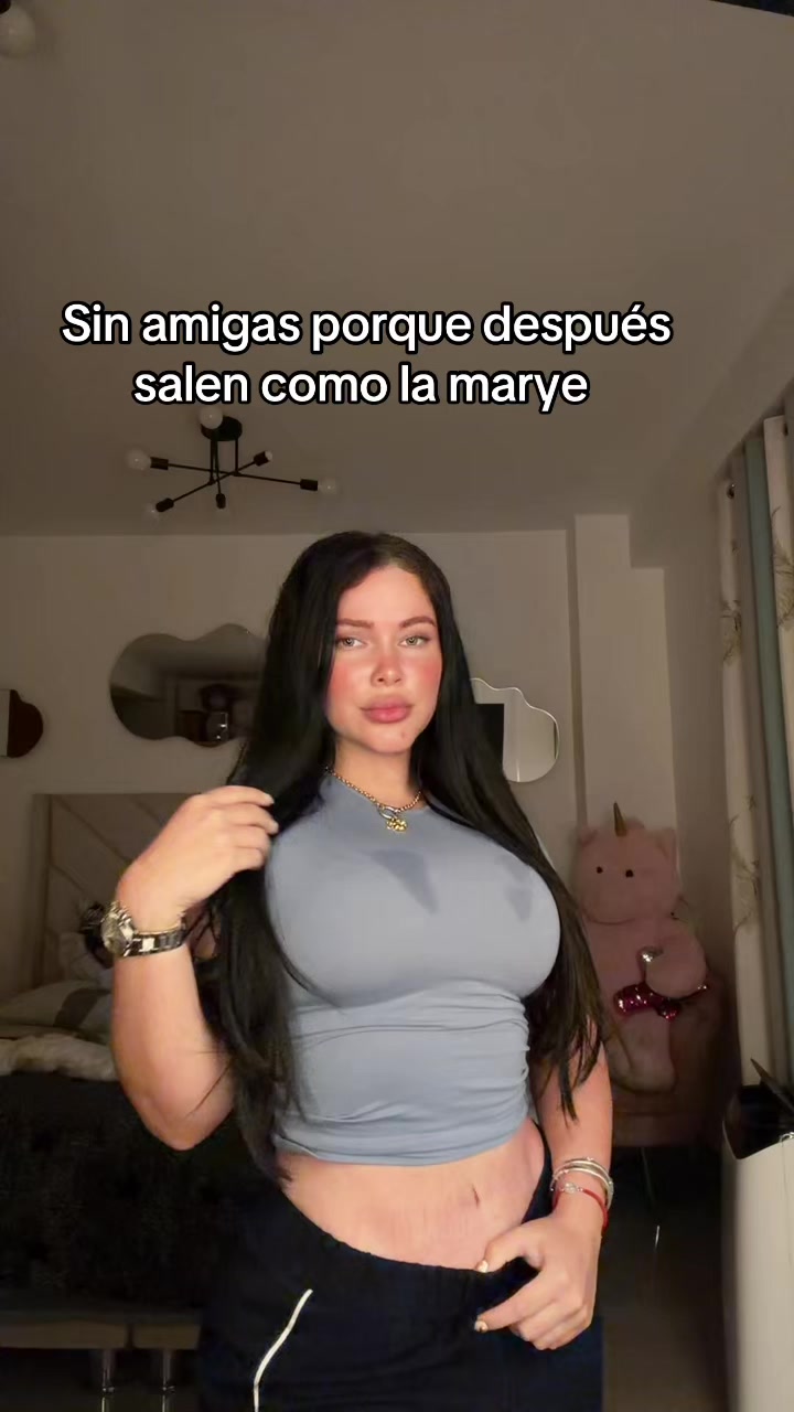 @PAULINA VICTORIA ✌️