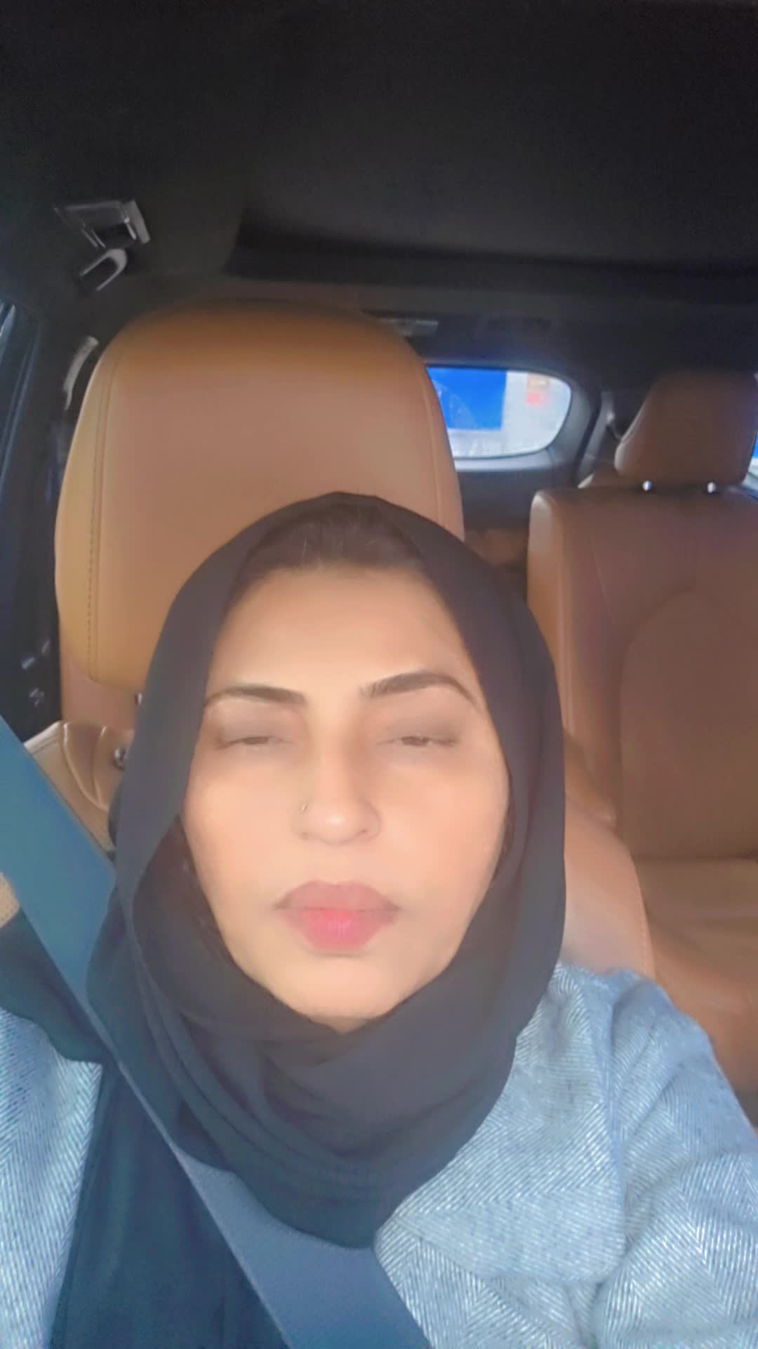@Nusrat Abbasi