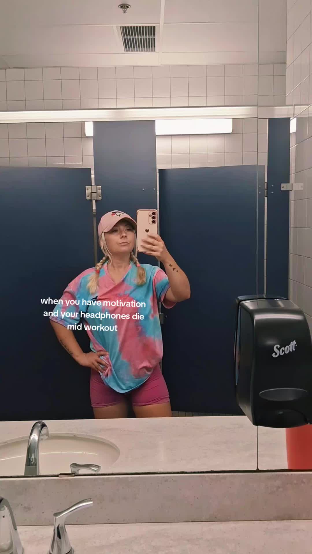 @Trinass