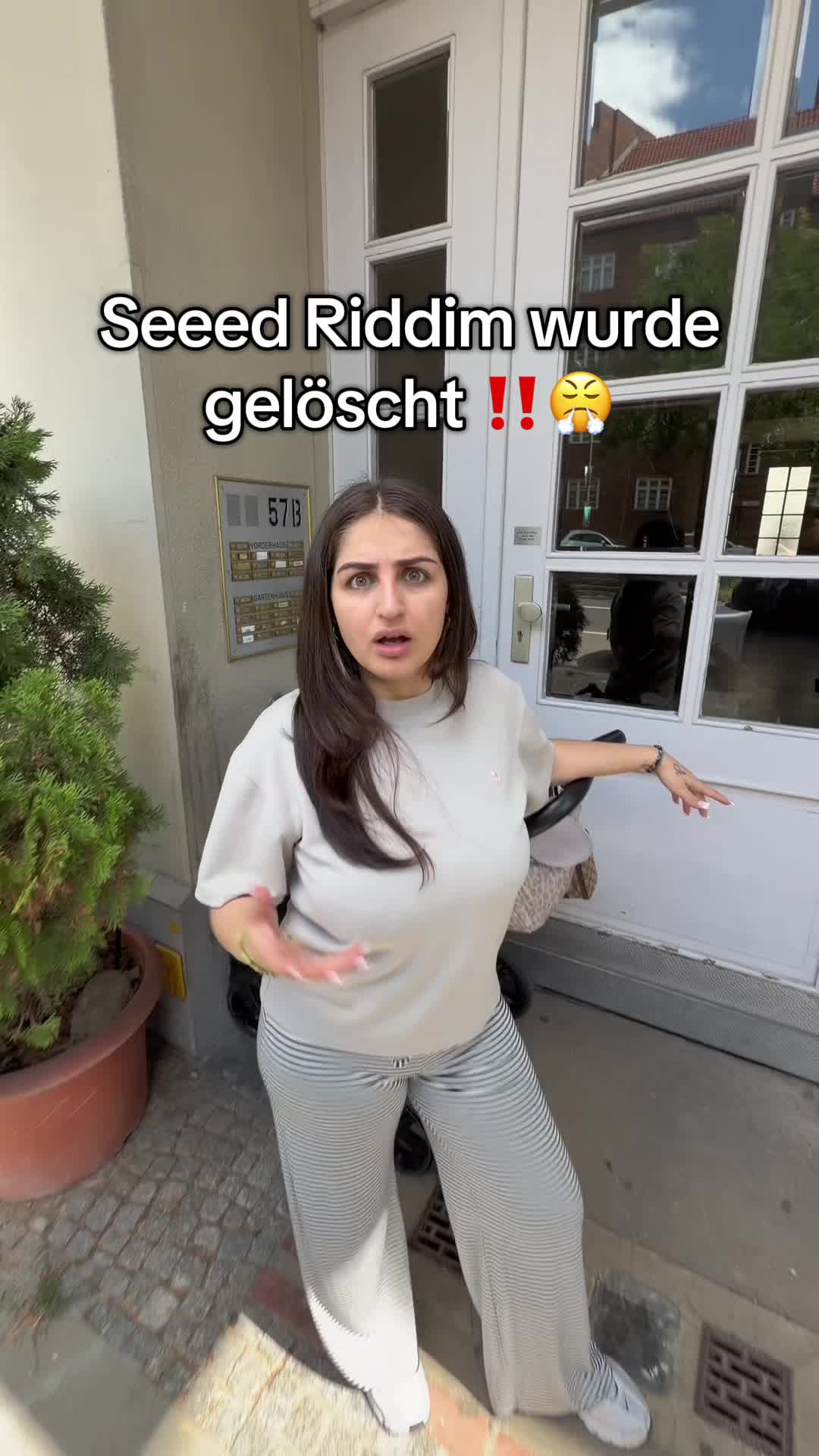 @LUZI