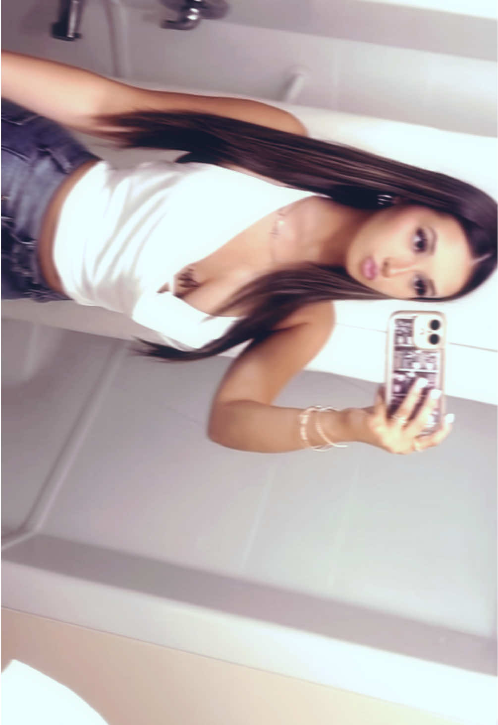 @Juliyuhh