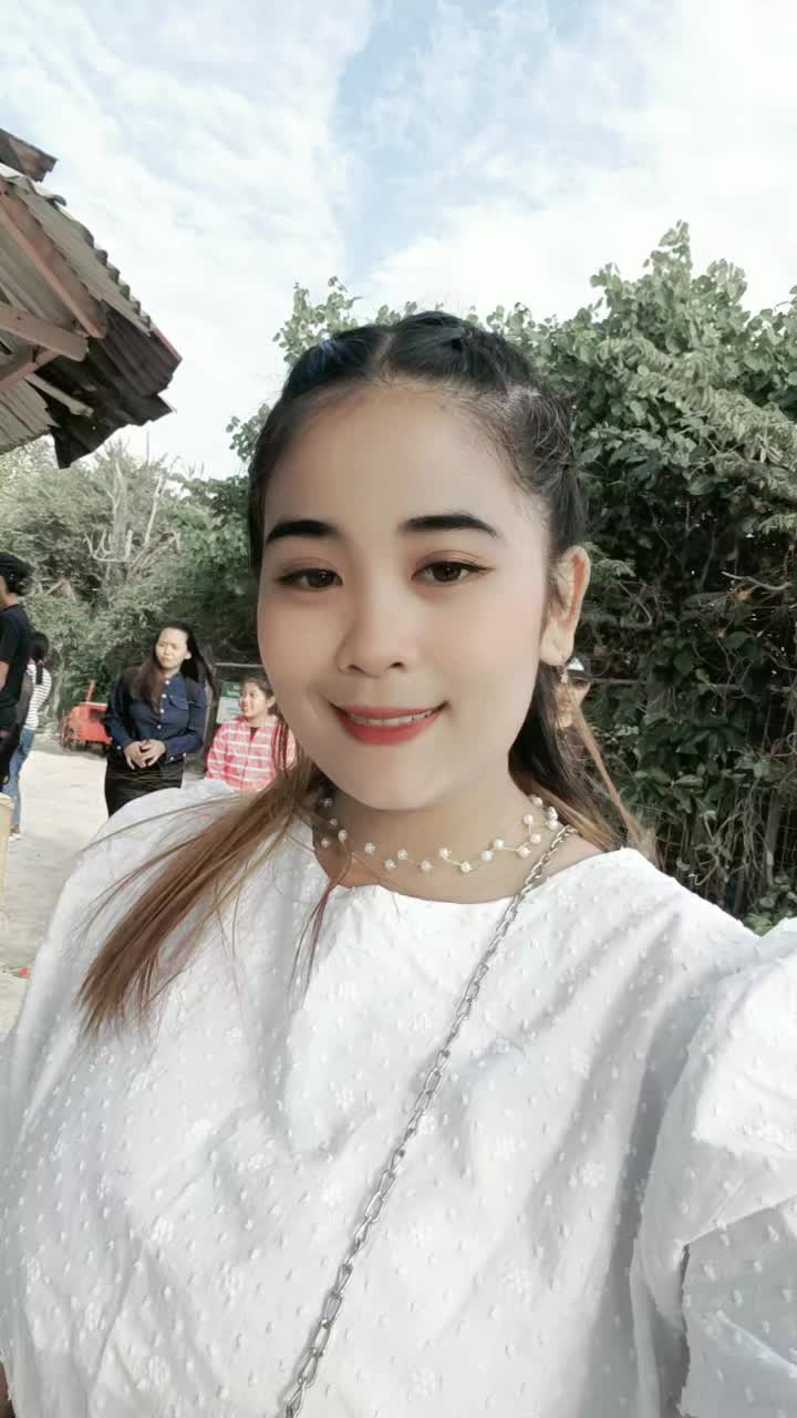 @LA, Ella🕊️🕊️