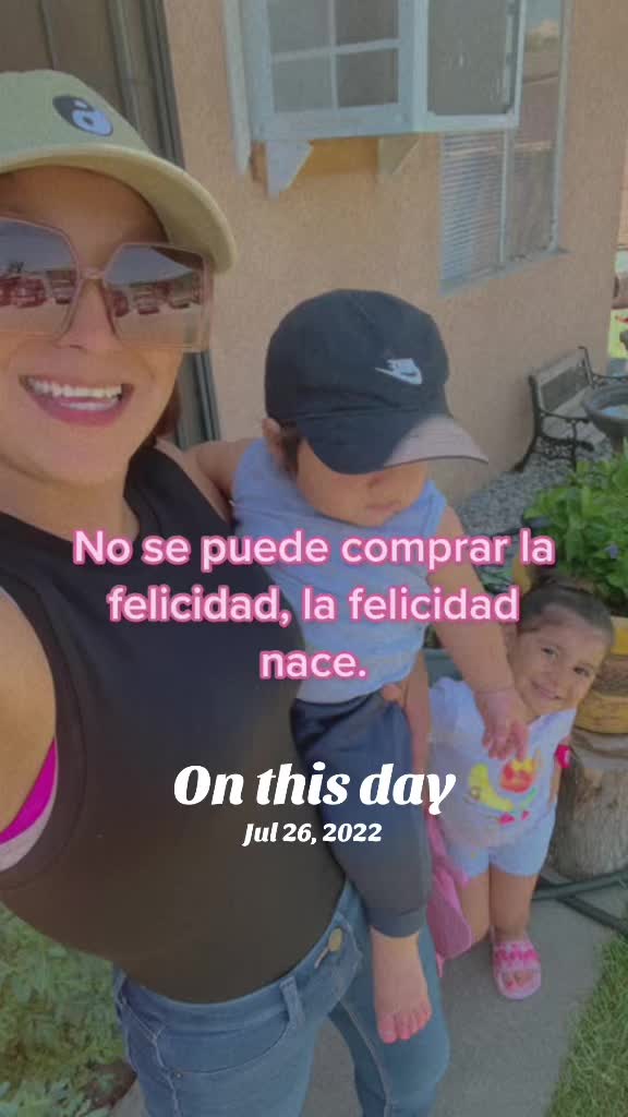 @_ParedesParedes