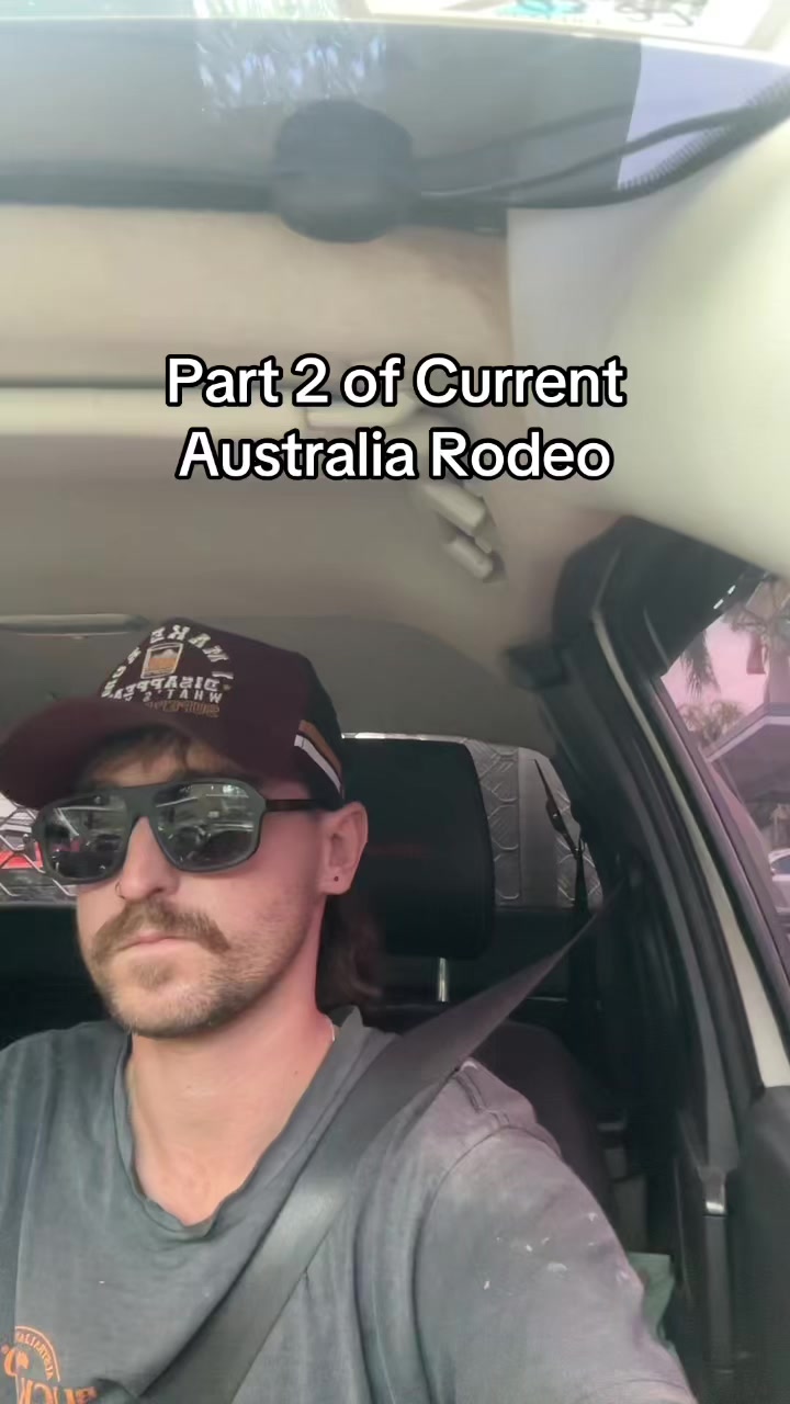 @Thebundycockatoo