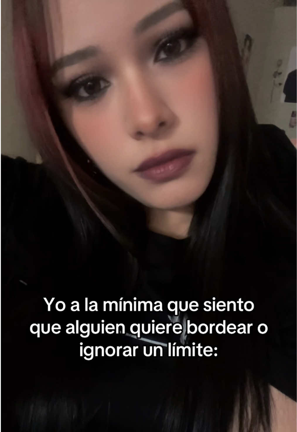 @E L i ♡ ♱⋰♡.