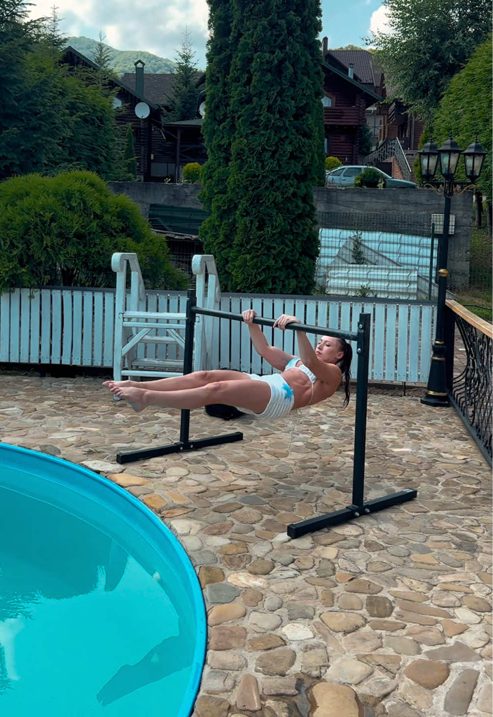 @lena.calisthenics