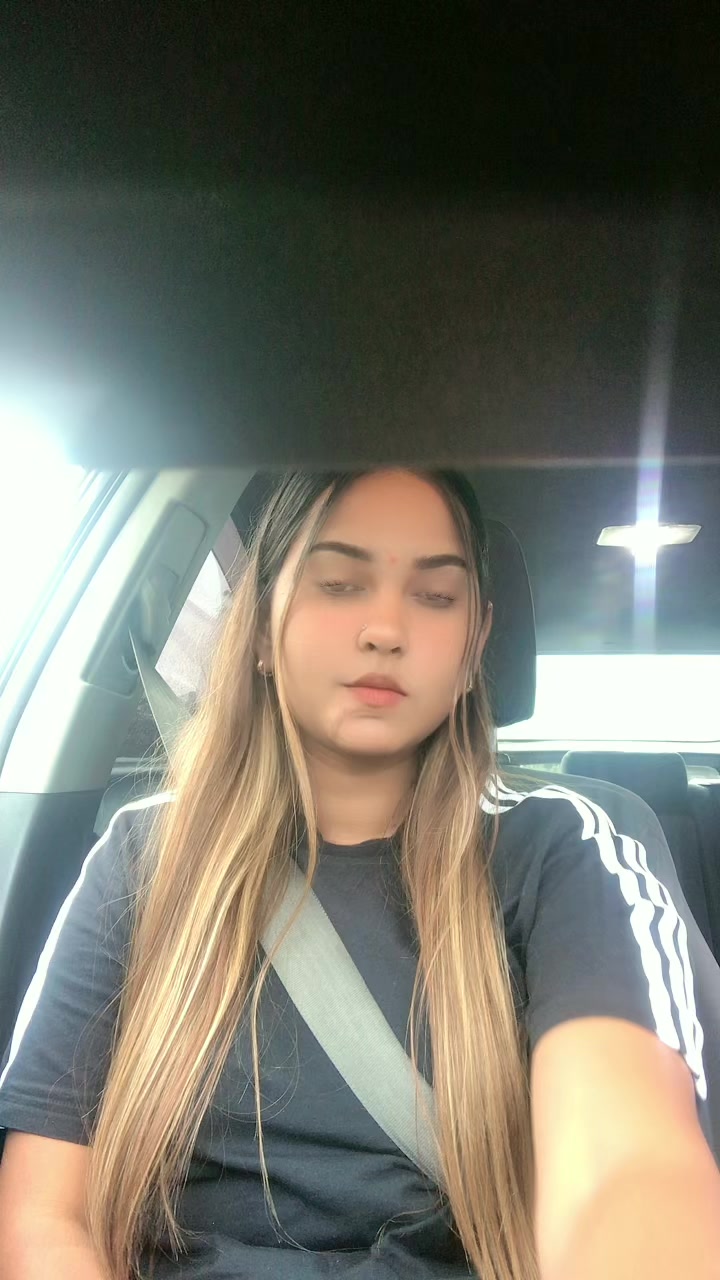 @🕉🦋Vanshika🦋🕉