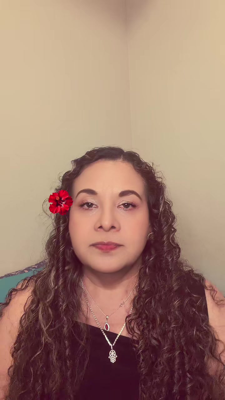 @Sofia Hernandez8072