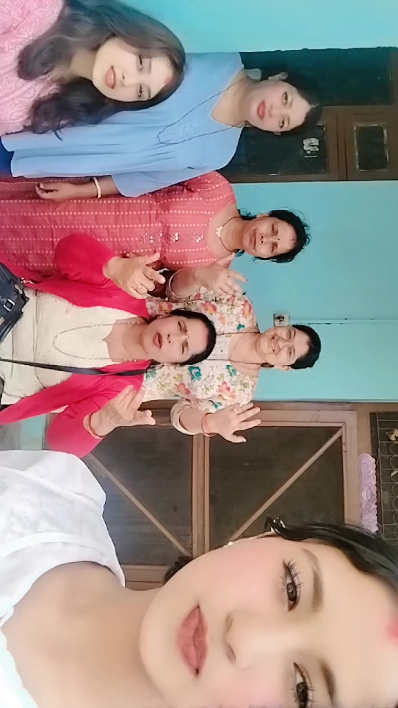 @गायत्री नेपाल