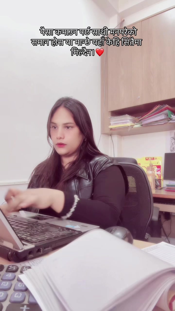 @TANNU 👩💻🌸