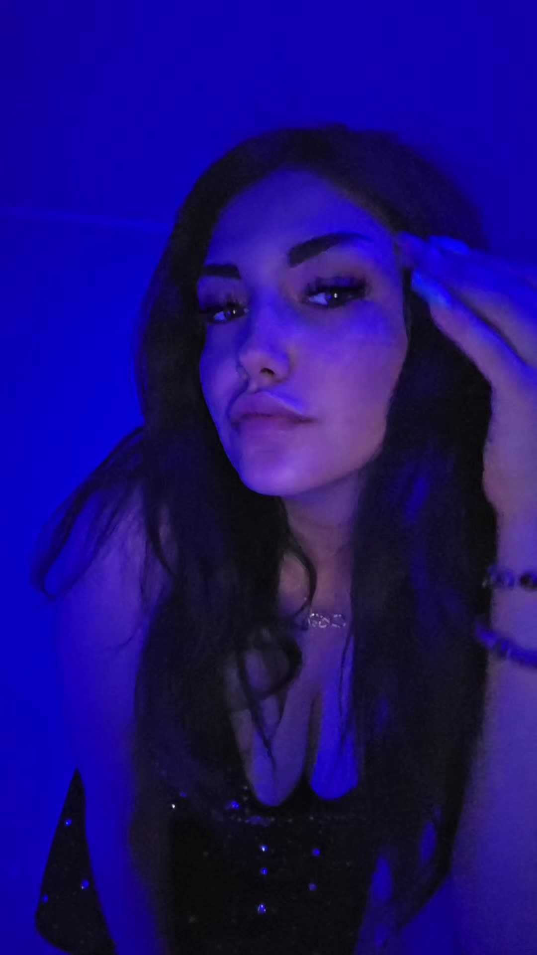 @monagmg