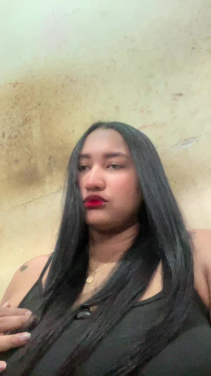 @Daniielaaaa