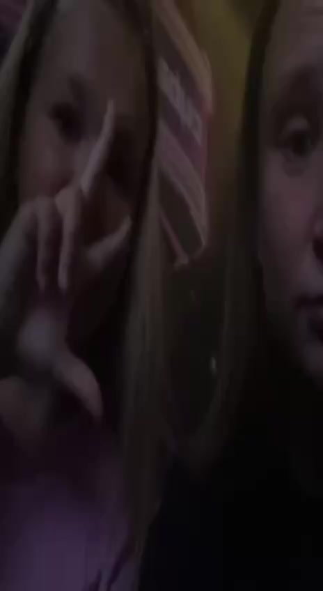 @Kodelinova❤️🖕
