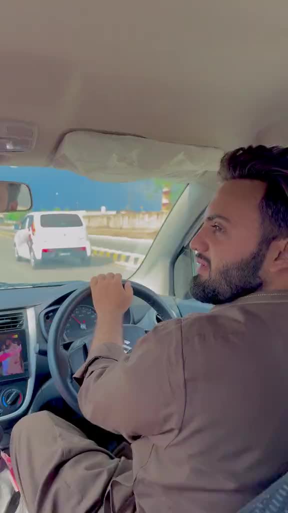 @M Bilal  (  ایم بلال)