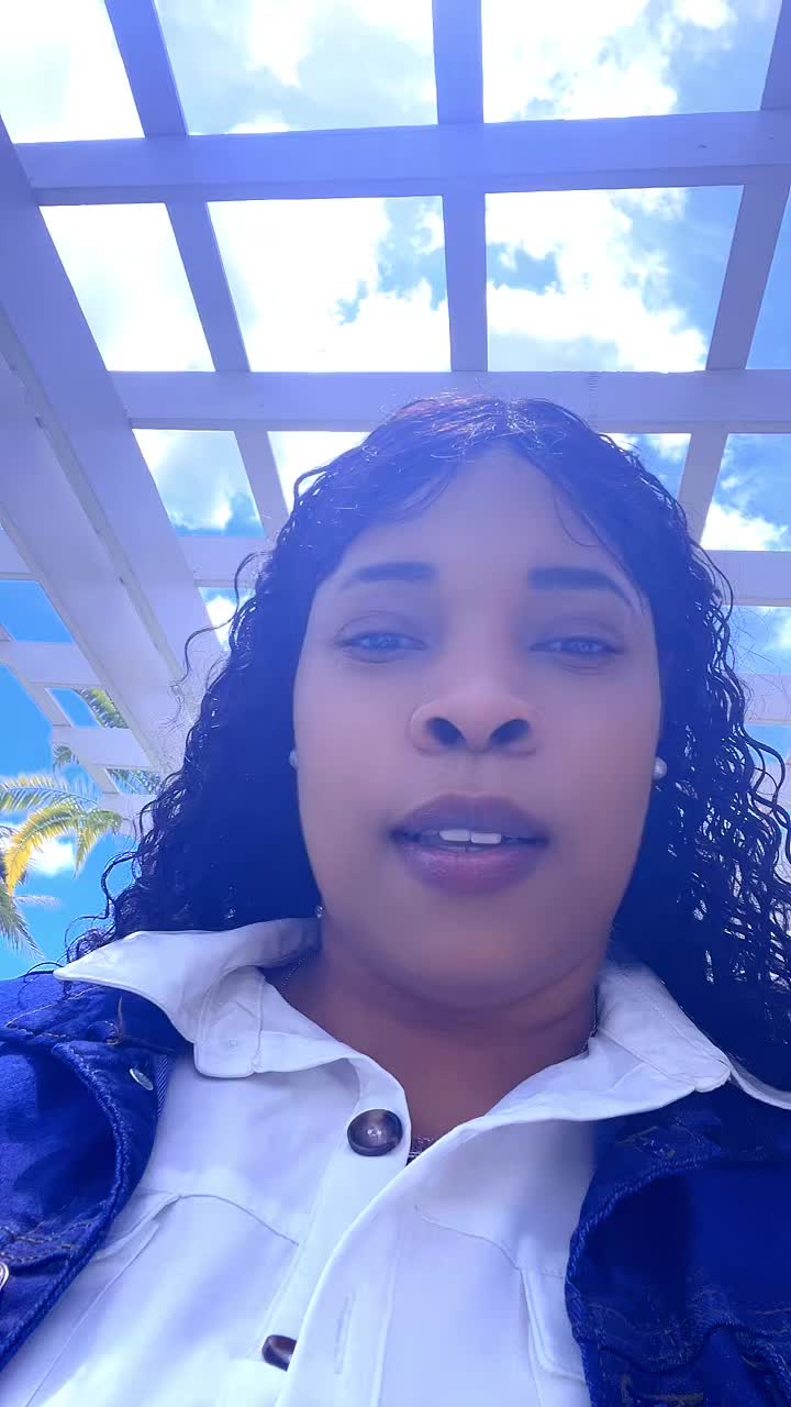 @simonekirby897