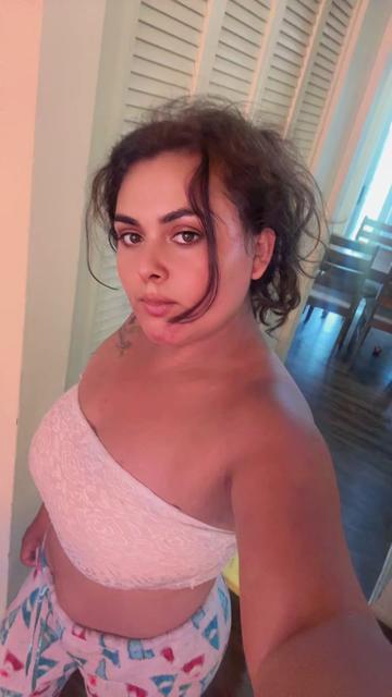 @Selena carrera