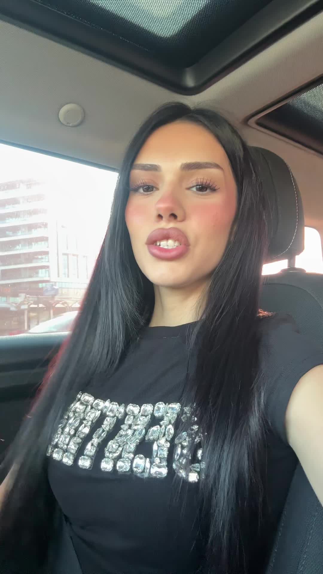 @Mina Çalışkan