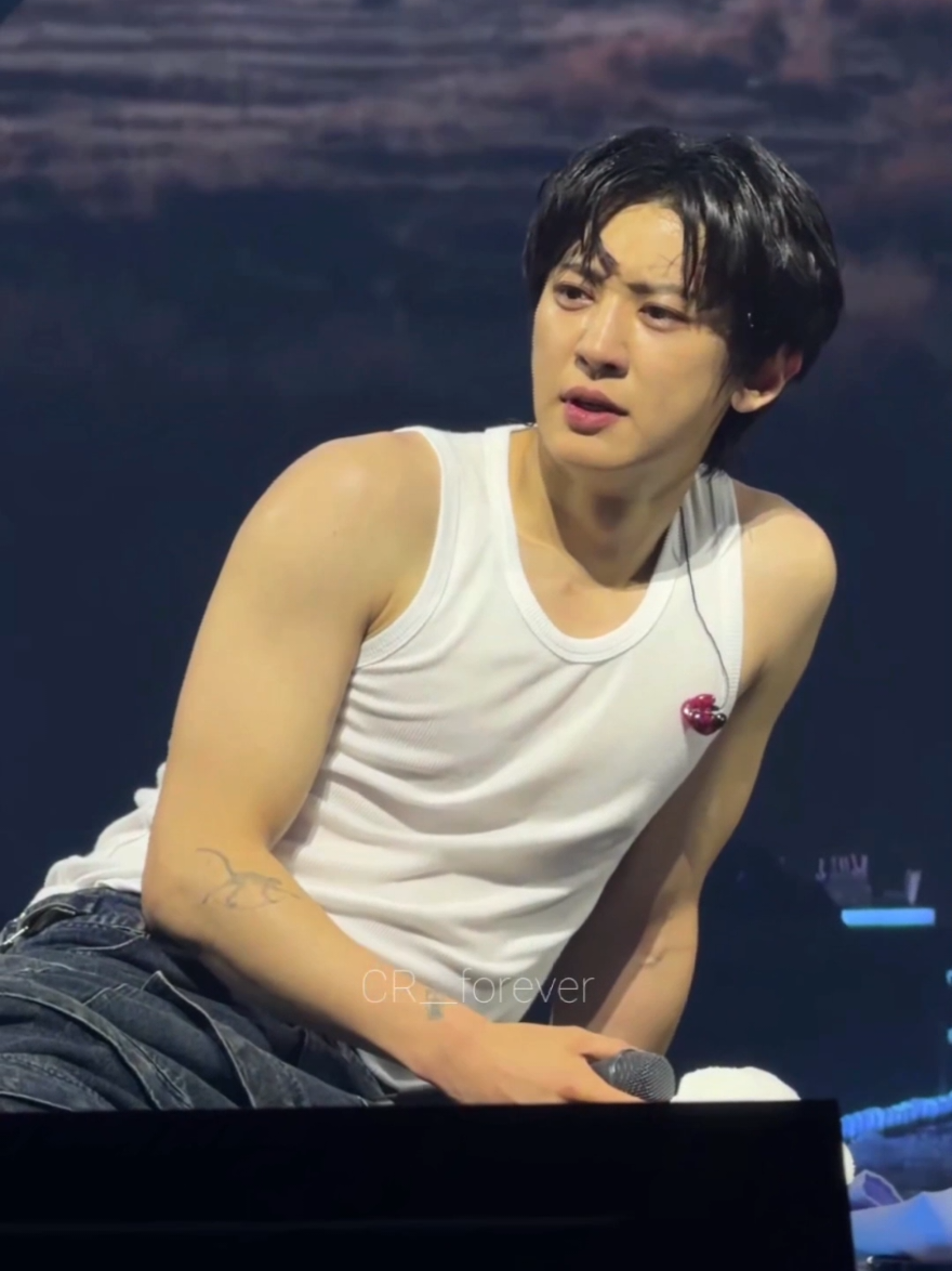 @EXO