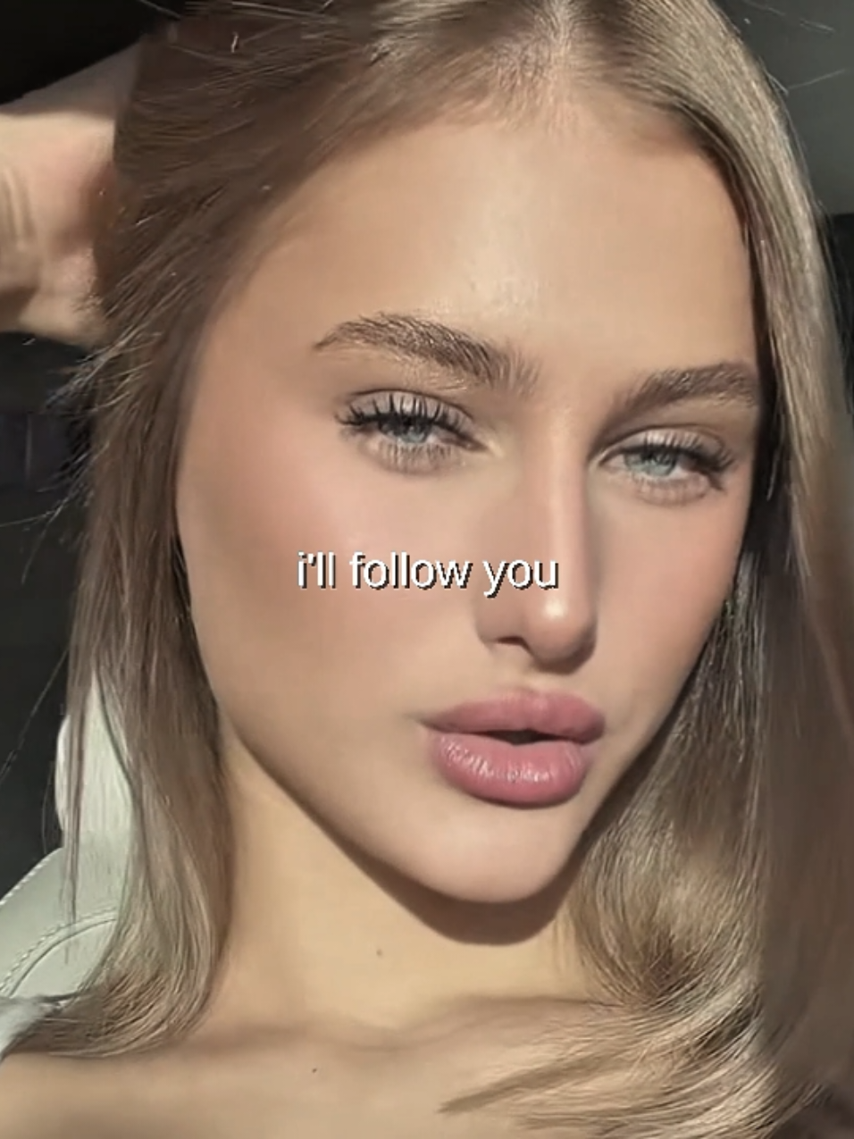 @𝖠𝖵𝖨𝖱𝖠