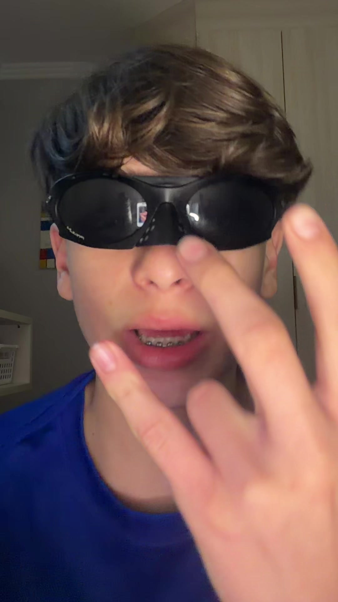 @Alvess