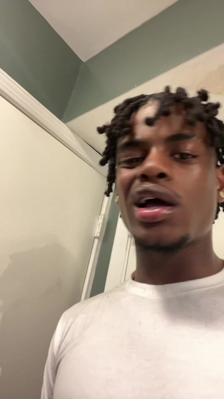 @®️ ®️