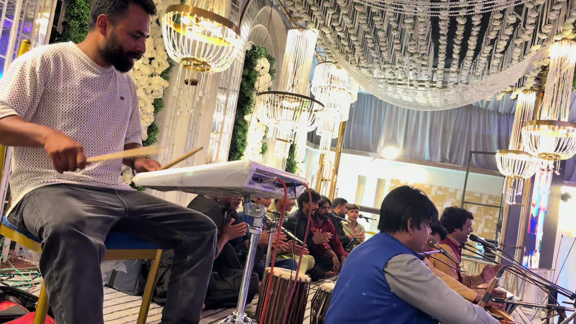 @Amir Niaz live beats
