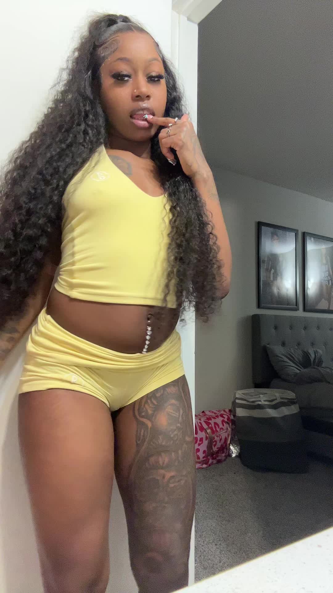 @Niya Dior 💋