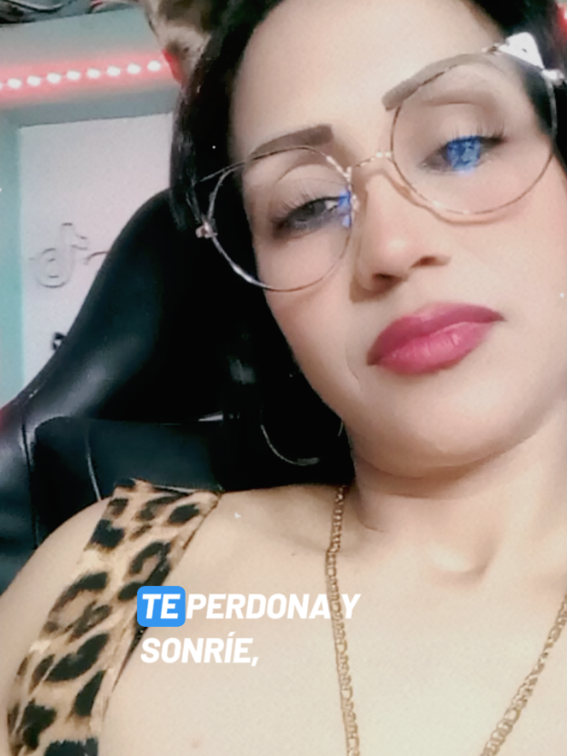 @La Jefa Ana 👑🐼🫅❤️🐺🦅💚