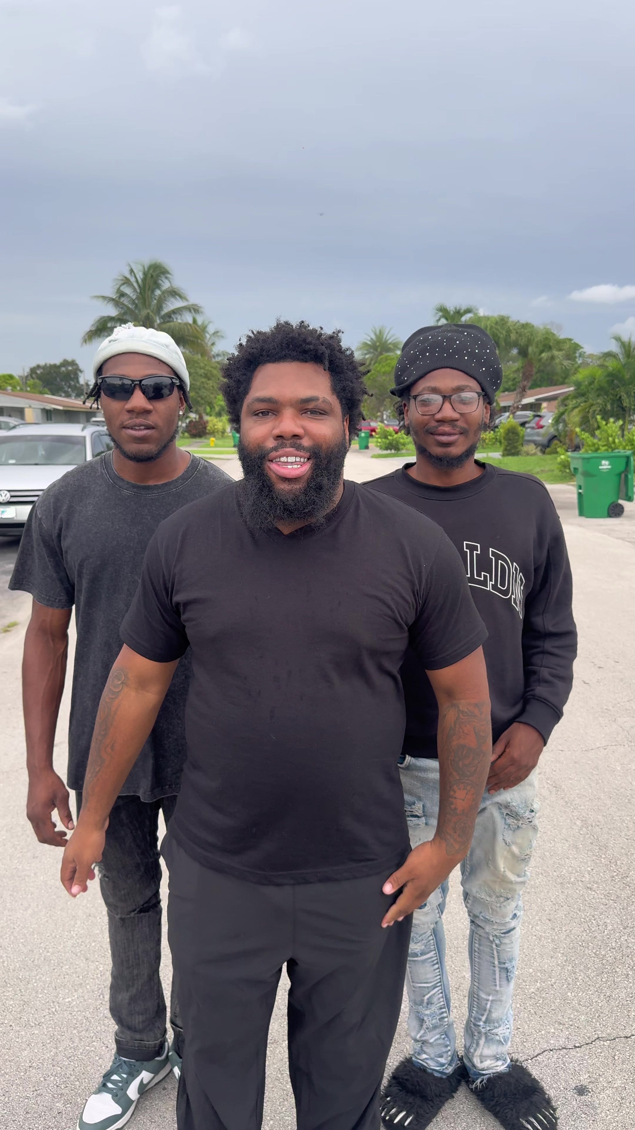 @MrCoolYoBody305๐ด๐ฌ๐ญ