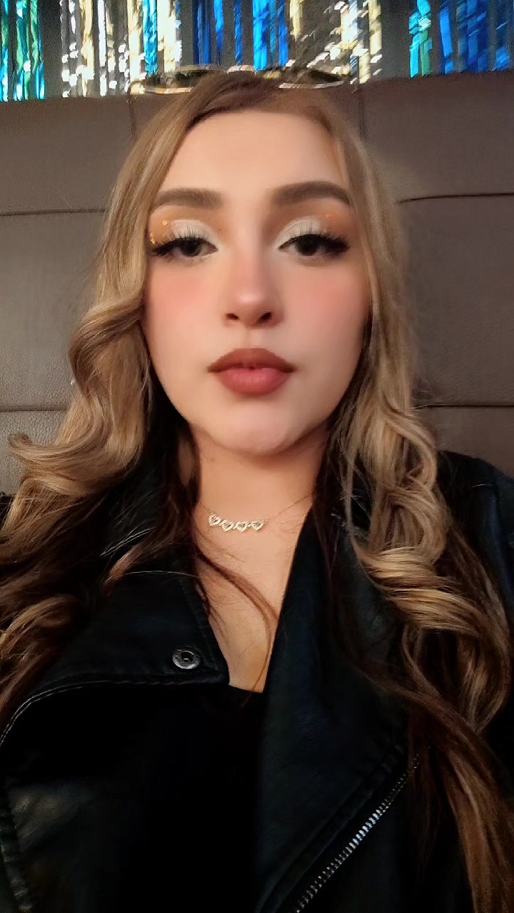@𝗡𝗜𝗞𝗛𝗬  𝗦𝗢𝗟𝗜𝗭