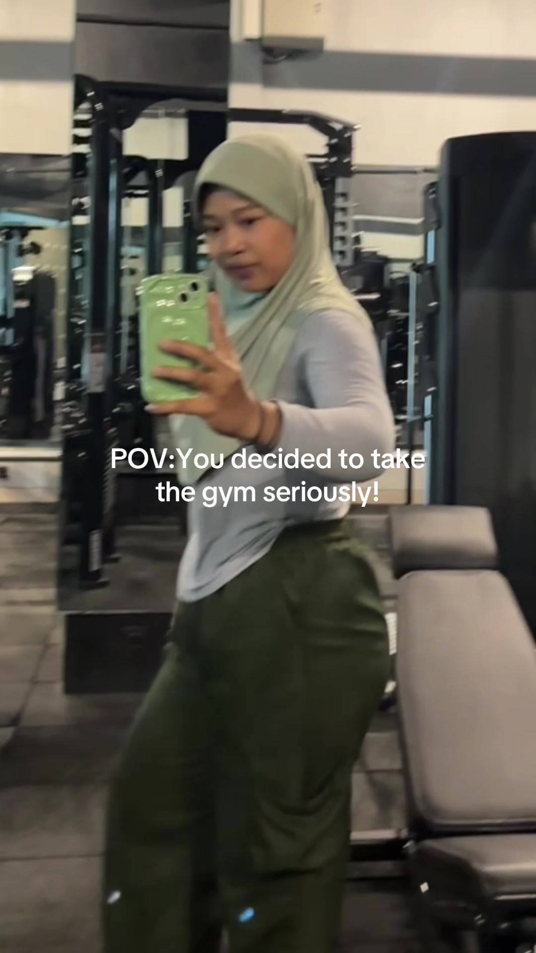 @measllaura
