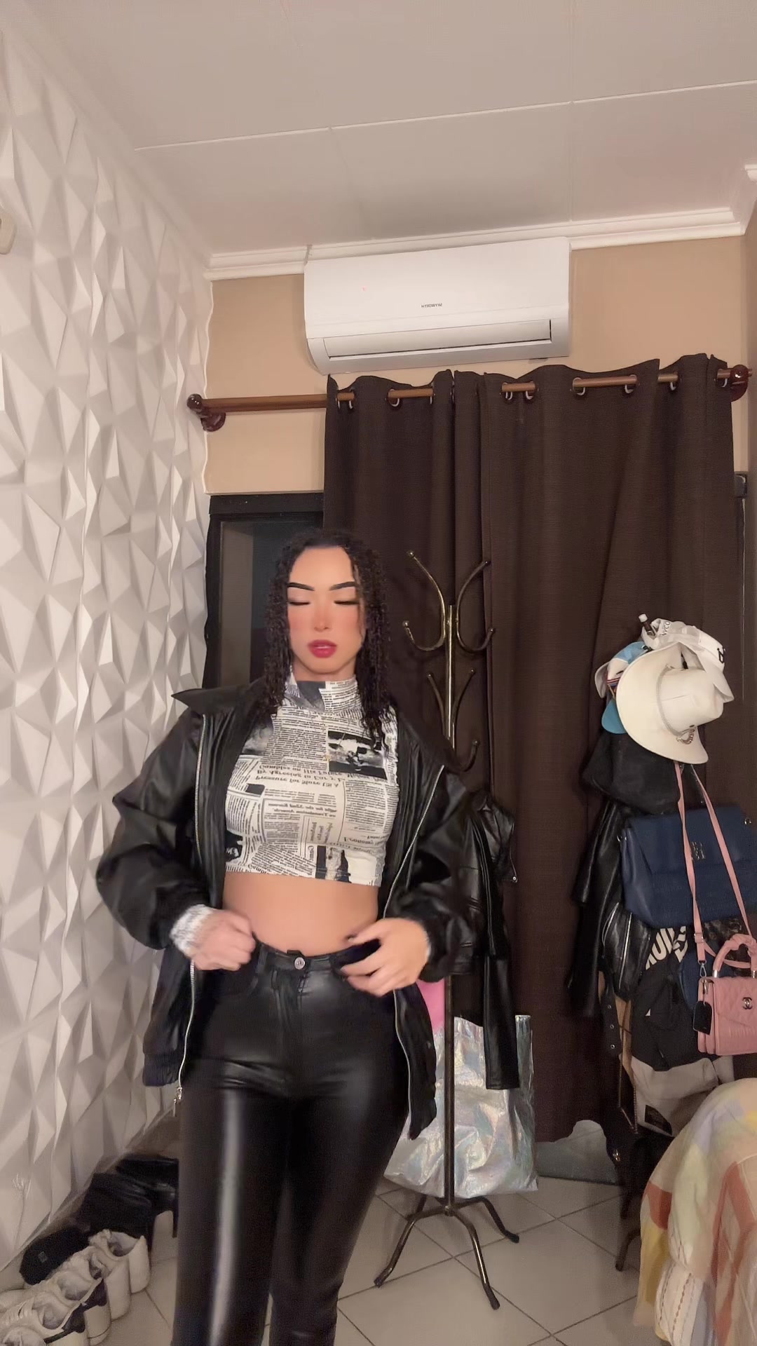 @majov17_