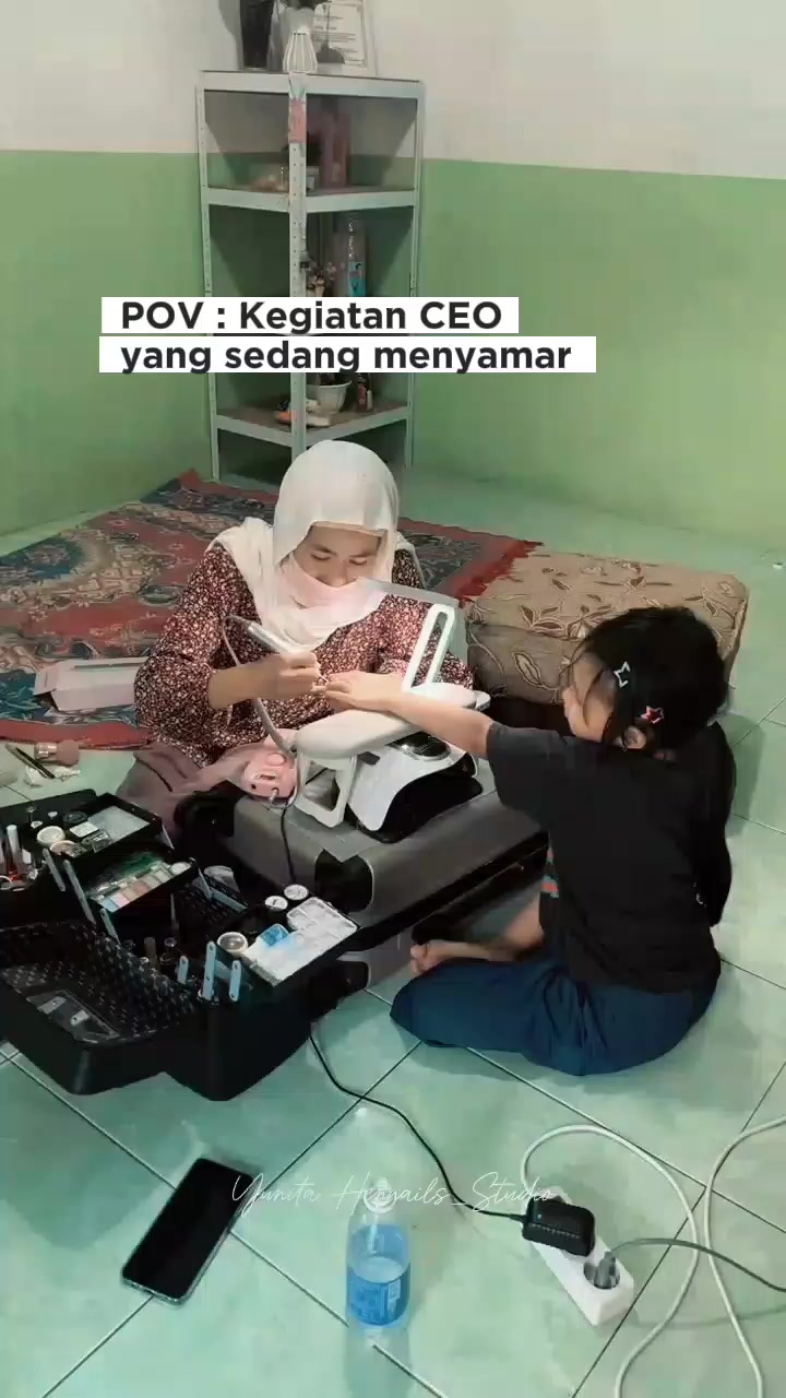 @yunita hennaart