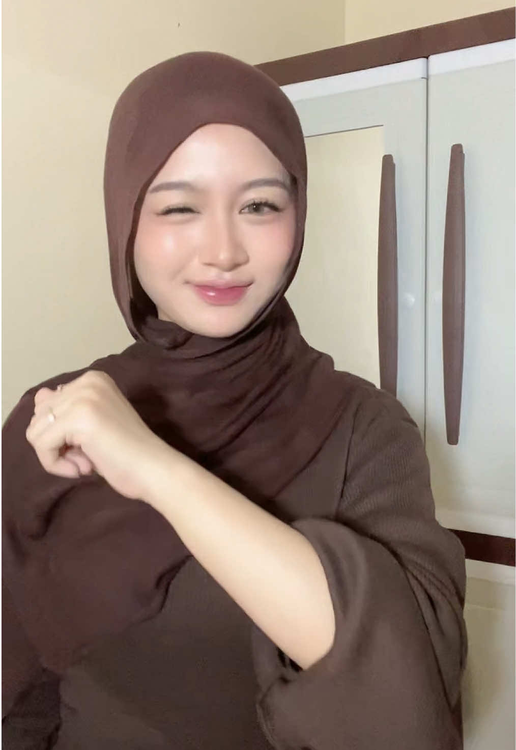 @awa