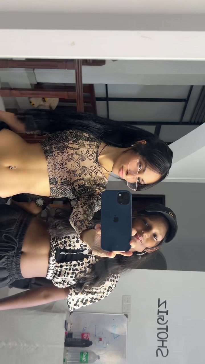 @Leeshi 𖣂︎