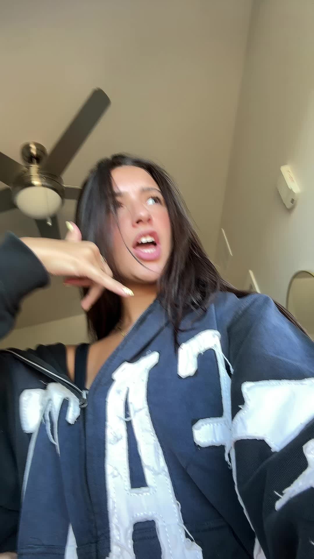 @sophia