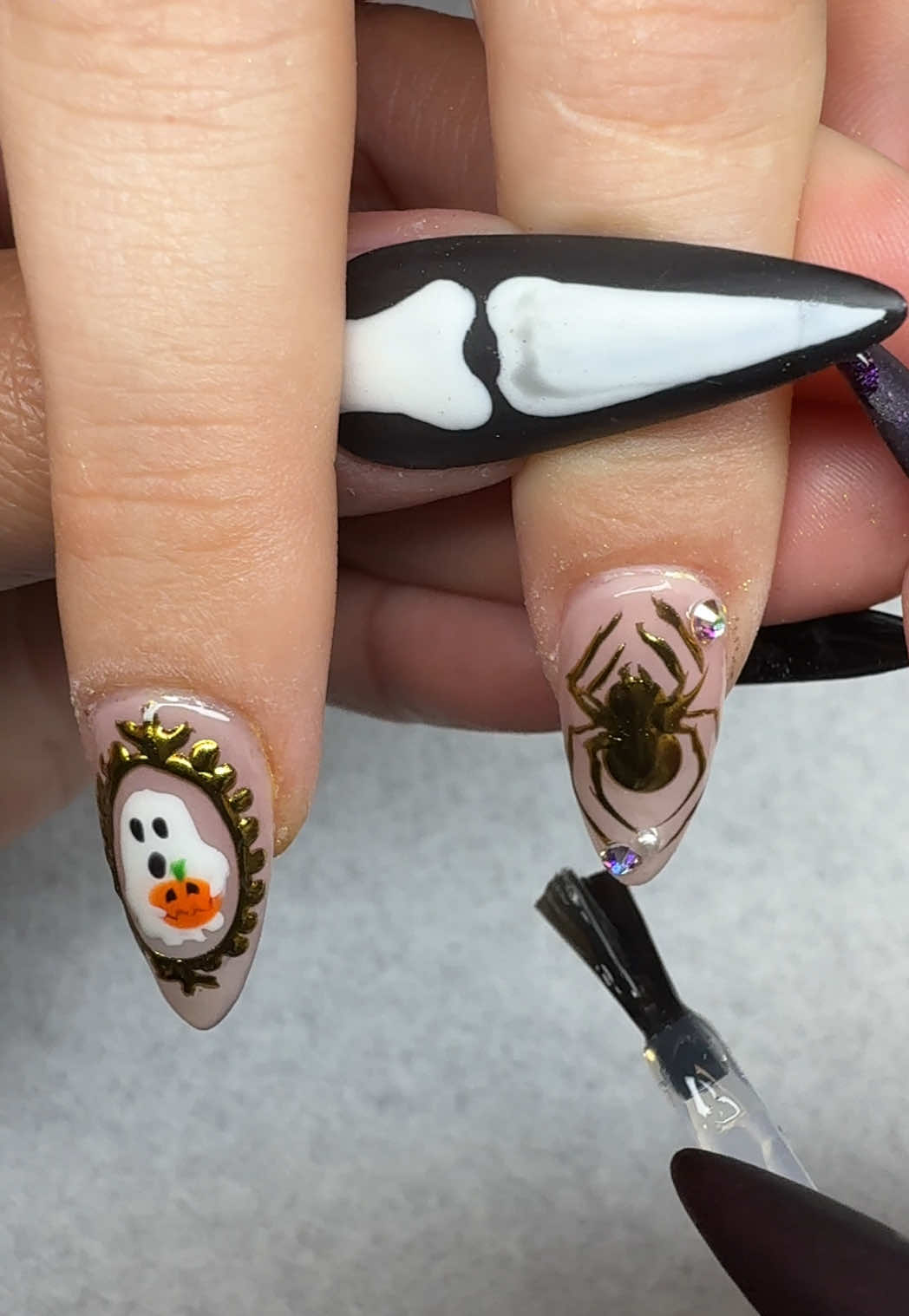 @Nailsbyjanettea