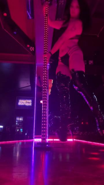 @Krystal 🖤🥀